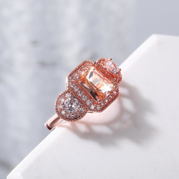 🔥Novel Radiant Cut Shiny CZ Rose Gold Plated Beautiful Ring for Women, L057 - Picture 7 of 7